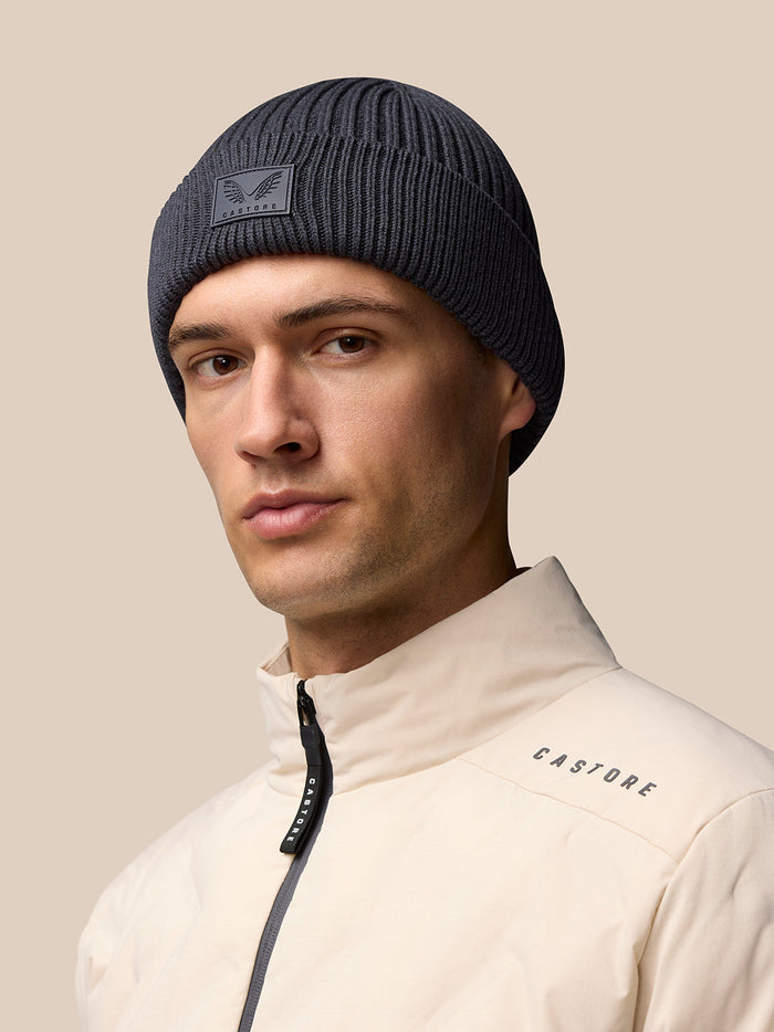 Grey ribbed beanie with front Castore logo patch
