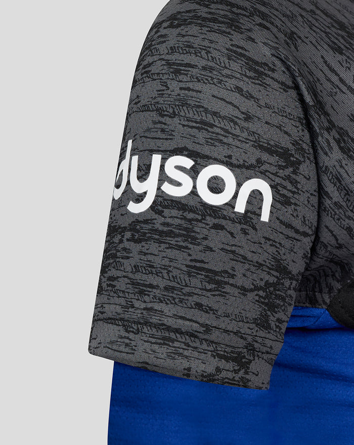 Close up of the grey marled sleeve on the Bath Rugby training tee with subtle branding